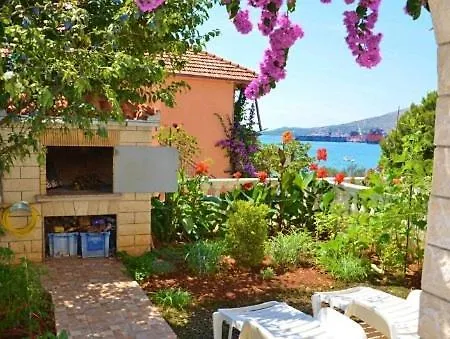 Apartment Knez Trogir Exterior photo